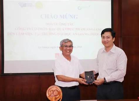 Mục tiêu chiến lược